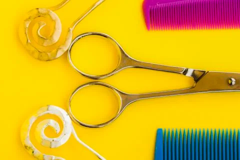Scissor and combs Stock Photos