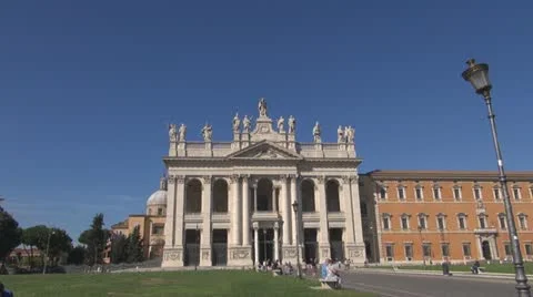 Sclupture Rome,church St.Giovani Video stock 12358485