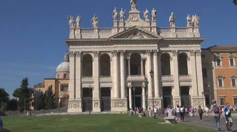 Sclupture Rome,church St.Giovani Video stock 12358493