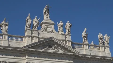 Sclupture Rome,church St.Giovani Vídeos de archivo 12358521