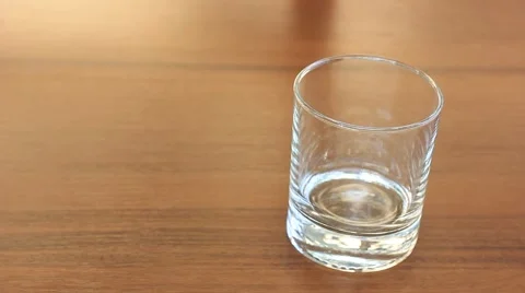 Scotch being poured Stock Footage 41772081