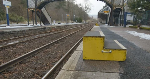 Scotland DKD Platform-Tilt-up 422 50FPS Stock Footage 129734770