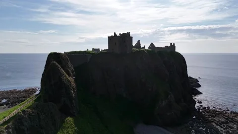 Scottish Castle - Dunnottar Castle Vidéo 303359465