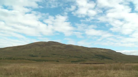 Scottish Glen / Mountain Video stock 33388504