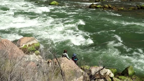 Scouting 2, Rapid, River Bank, Grand Canyon 動画素材 169194450