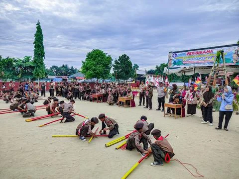 Scouts compete in peonering 写真素材