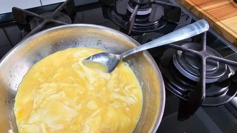 Scrambled eggs for breakfast Foto stock