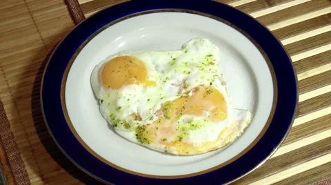 Scrambled eggs Stock Footage 43202165