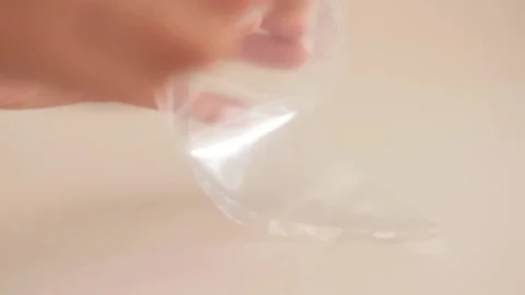 Scrambled eggs in a plastic sleeve Video stock 133813957