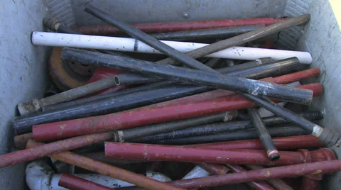 Scrap metal thrown into bin 库存影片 38613208