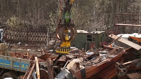Scrap unloading of the trailer Stock Footage 75613766