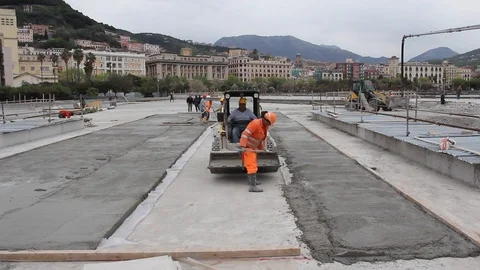 Scraper with cement 스톡 동영상 126091751