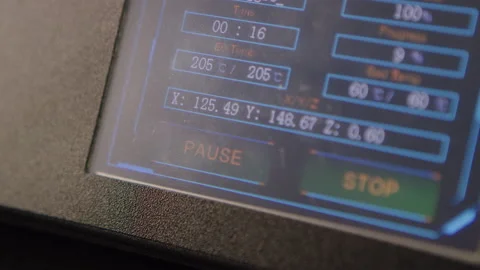 Screen Of 3D Printer While Working Видео 225444681