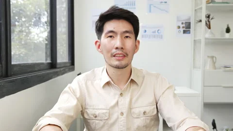 Screen of Asian businessman talking while video call or virtual meeting in of Stock Footage 135085052