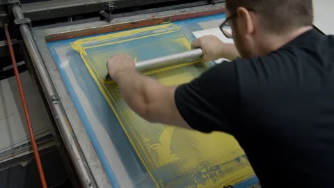 Screen printing / Colour application Видео 124587787