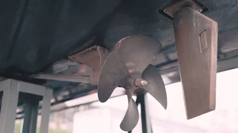 Screw Video stock 132713012