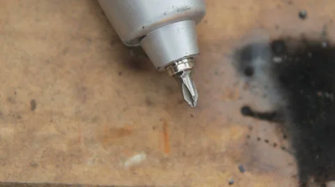 Screwdriver Video stock 33415528