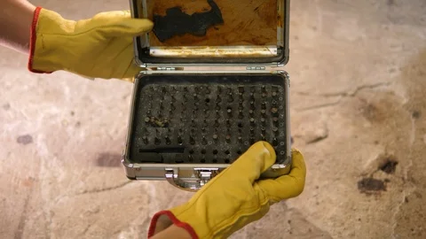 Screwdriver long bits extension accessory set. Silver aluminium case. Worker. Vídeos de archivo 126327684