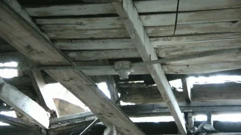 Screwing Light Bulb In at Old Barn Video stock 12613527