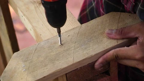 Screwing The Screw In Wood Vídeo Stock 151471418