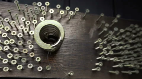 Screws screwed into the Board 库存影片 123556440