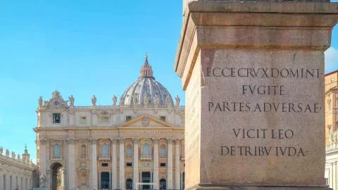 The scriptures on a temple inside the basilica in Vatican Rome Italy Foto stock