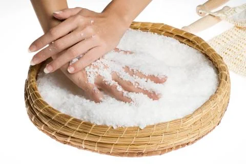 Scrub hands with salt Foto stock
