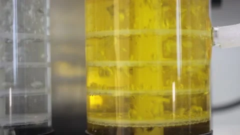 Scruber work in a chemical laboratory 스톡 동영상 148716628