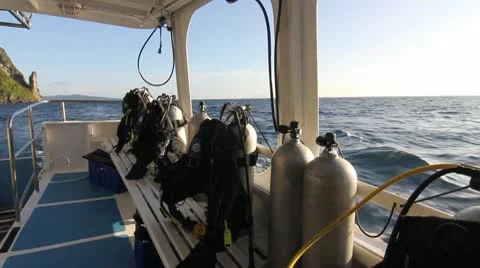 Scuba diving deck 1 Vidéo 9991129