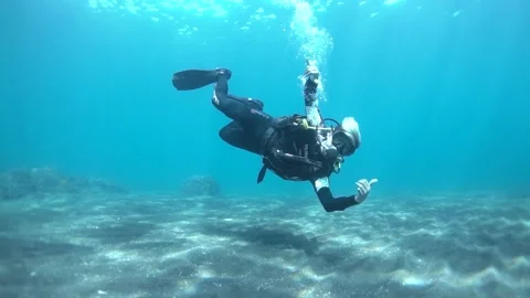 SCUBA DIVING UNDERWATER #5 스톡 동영상 213976471