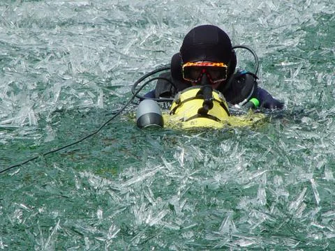 Scuba in winter Stock-Fotos