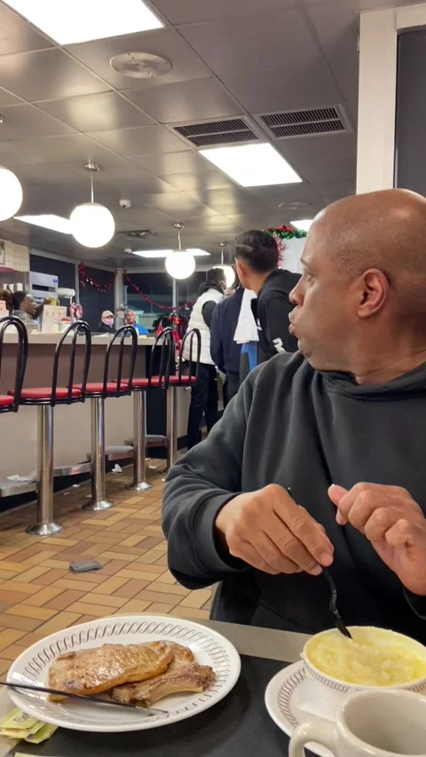 Scuffle Breaks Out at Waffle House, Jacksonville, Florida, USA - 02 Dec 2022 Stock Footage 226813614