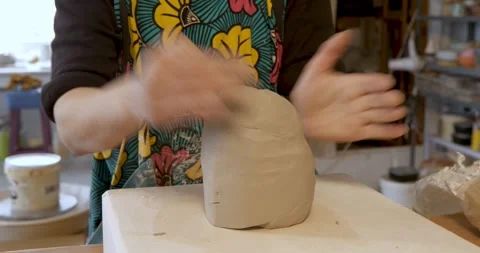 Sculpting process Stock Footage 329311300