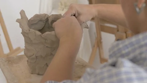 A sculptor creates a sculpture. Stock Footage 83131628