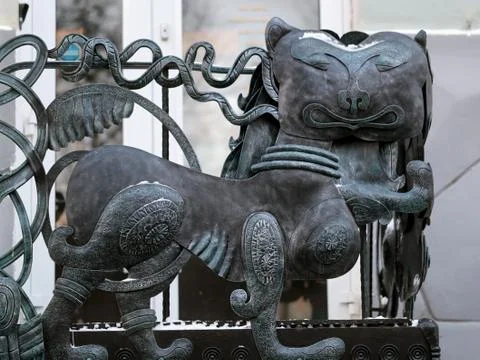 Sculpture of a cat Stock Photos
