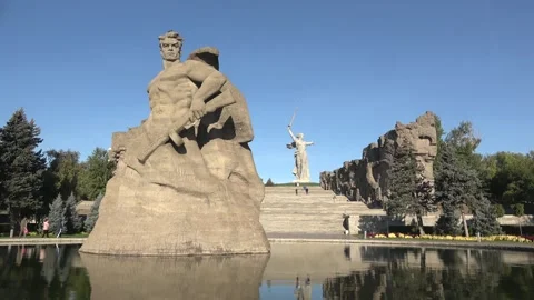 Sculpture composition "Stand to death". Mamaev kurgan, Volgograd Video stock 218628324