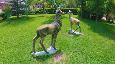 Sculpture of a deer in the garden 動画素材 246427092