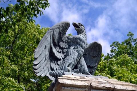 Sculpture of eagle Stock Photos
