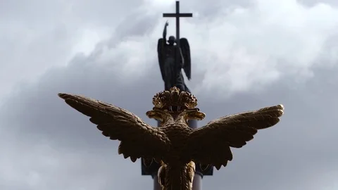 Sculpture of Golden Two-headed Eagle and Angel with a Cross on Alexander Column Stock Footage 84157914