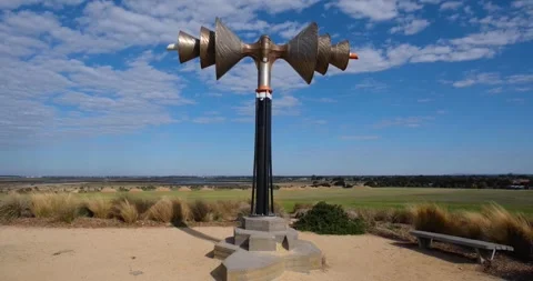 Sculpture of Time Beacon, 100 Steps to Federation, Truganina Park Melbourne. Vídeo Stock 241795853