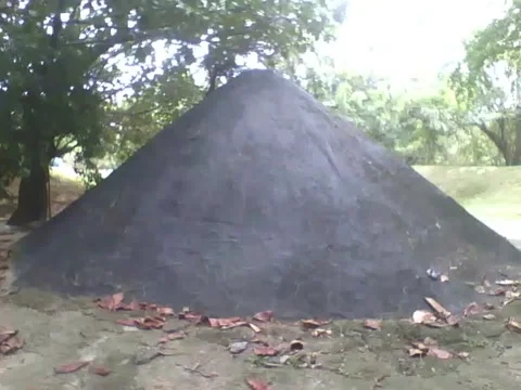 Sculpture of a volcano in the science museum, inside there are effects Stock Footage 162284518