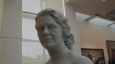 Sculpture of a woman in an art museum Stock Footage 59792309