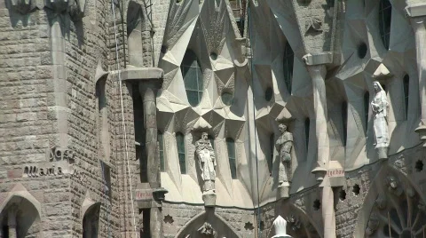 Sculptures in wall Stock Footage 530200