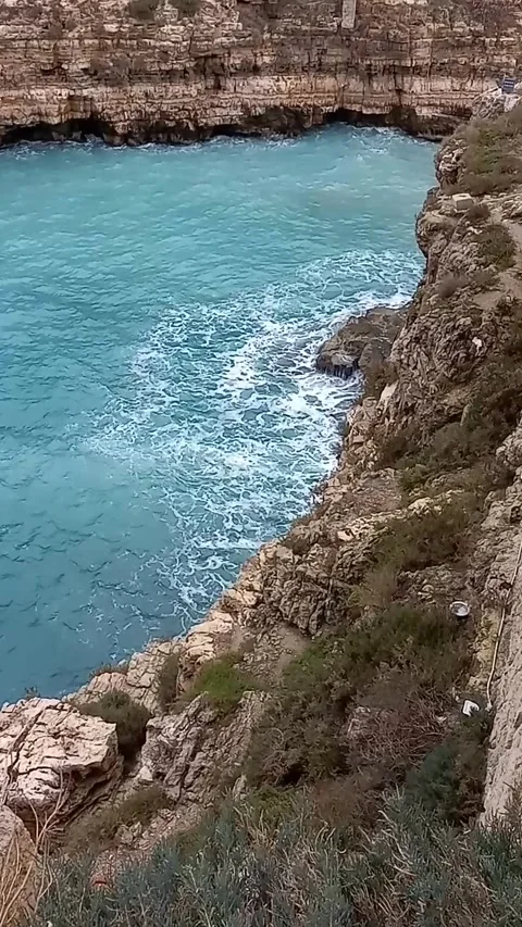 The sea against the cliff Stock Footage 272143095