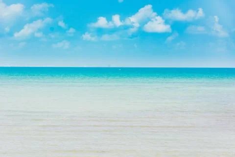 The sea against cloudy sky background Stock-Fotos
