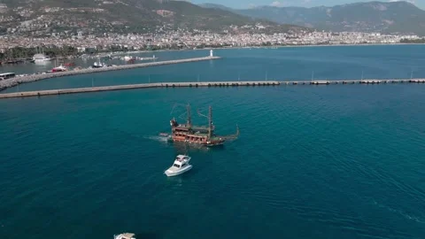 Sea and boat Stock Footage 142075332