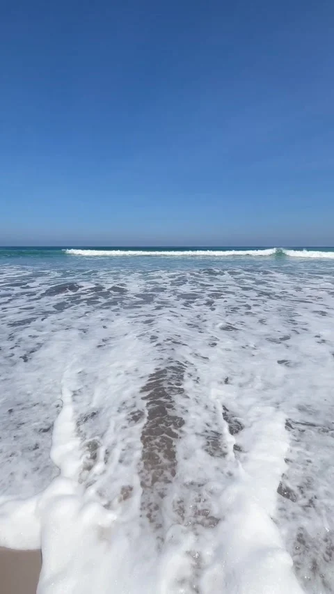 Sea ​​and sky Stock Footage 340127301