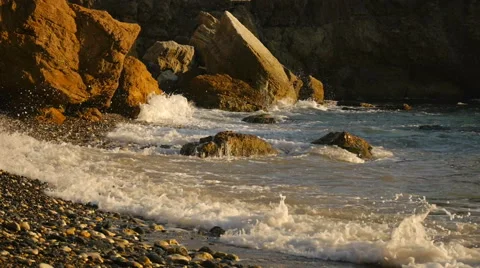 Sea beach in storm (slow-motion) Video stock 42974170