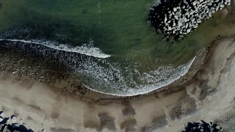 Sea breaking shore Video stock 213244782