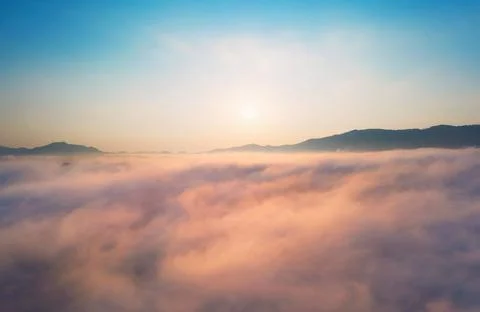 Sea of cloud Stock-Fotos